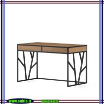 میز کنار سالن چوبی